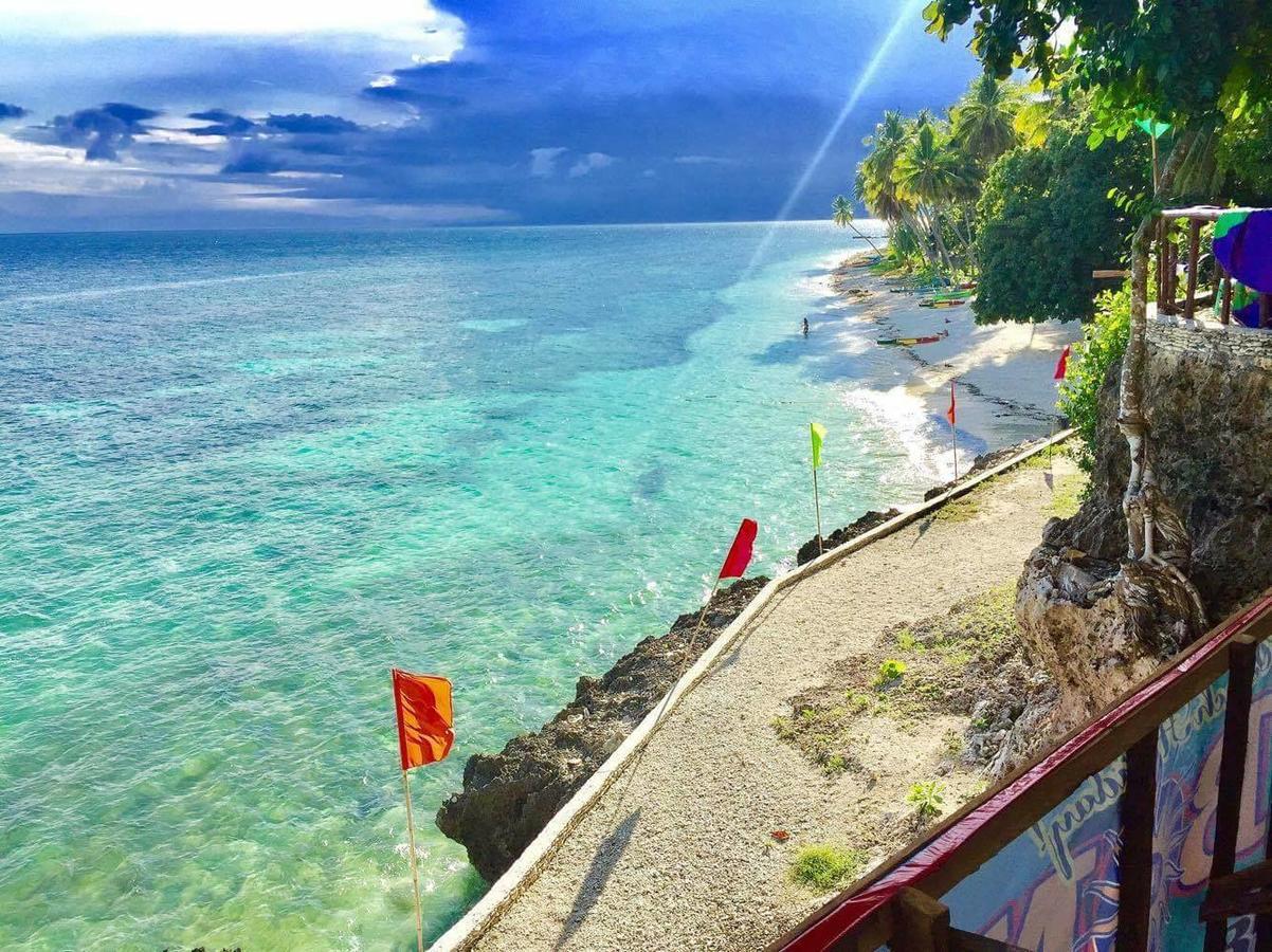 La Isla Bonita Talikud Island Beach Resort 萨马尔 外观 照片