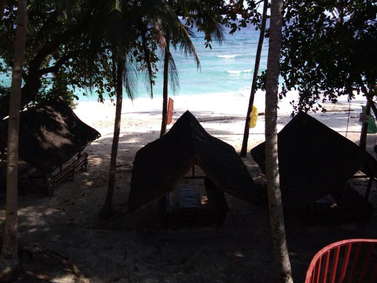 La Isla Bonita Talikud Island Beach Resort 萨马尔 外观 照片