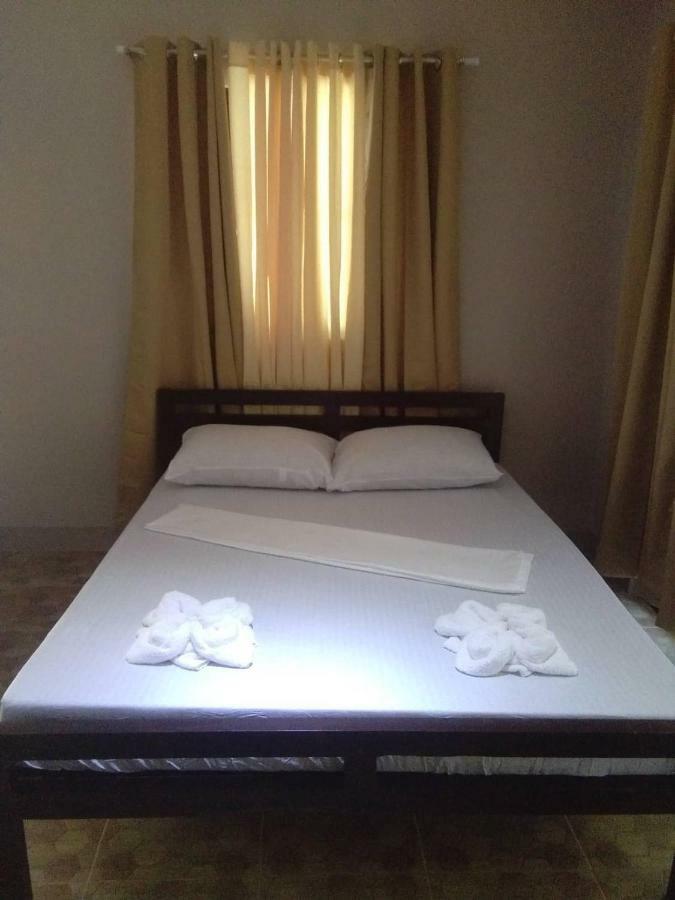 La Isla Bonita Talikud Island Beach Resort 萨马尔 外观 照片